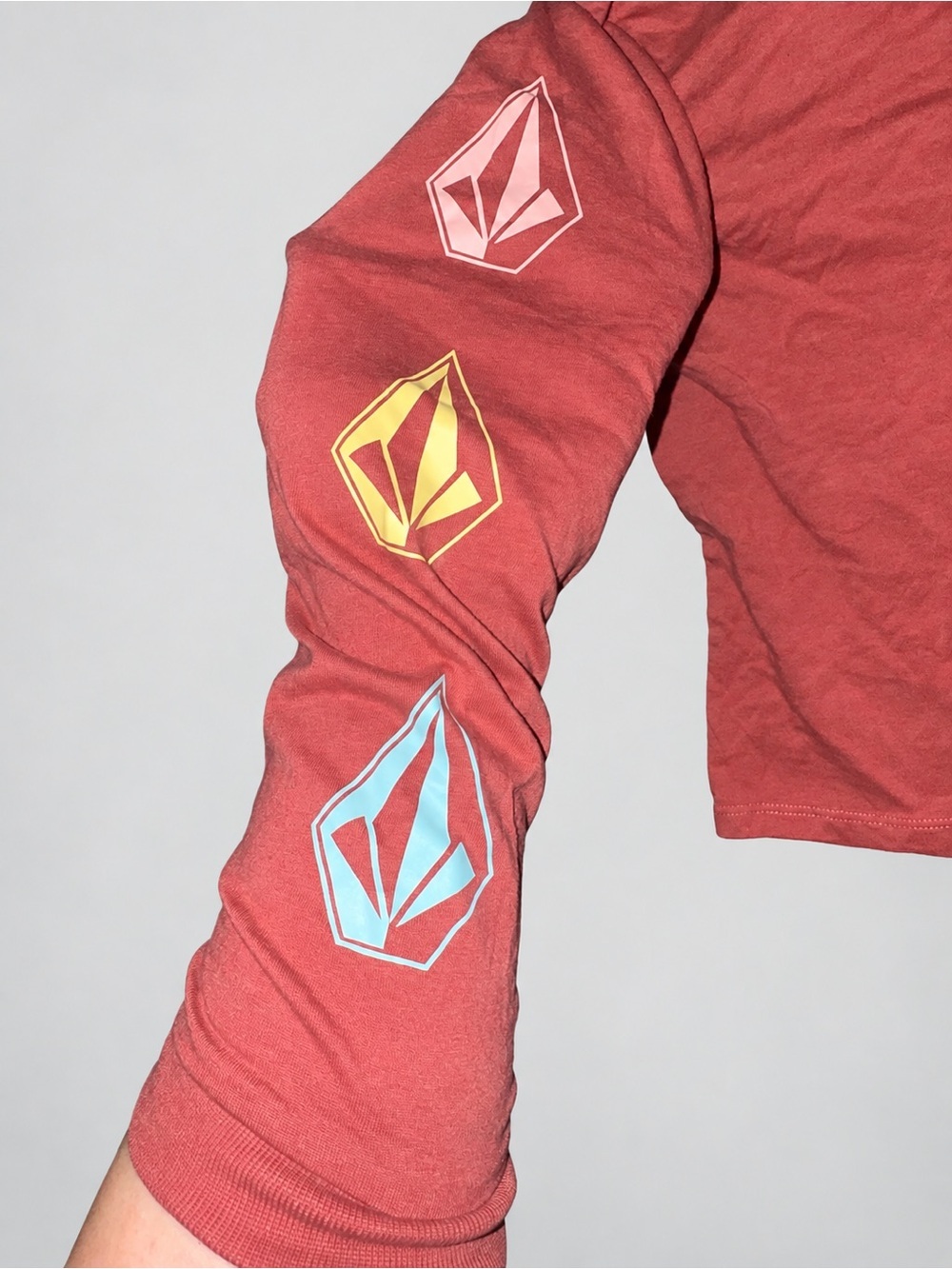 Volcom Kids Youth Small 7/8 Red Long Sleeve Shirt Made From Stoke Graphic - Picture 3 of 7